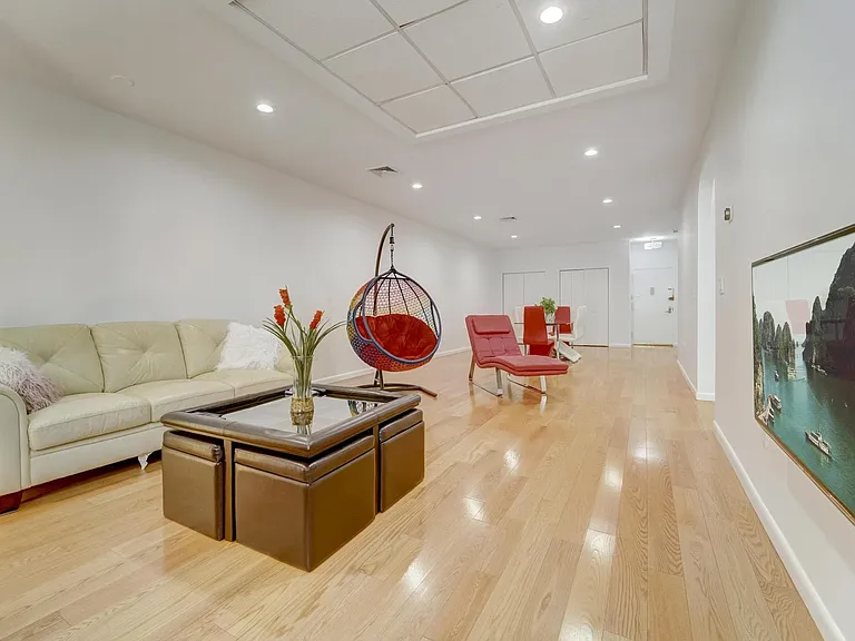 75 Liberty Ave #D30 — Photo 3
