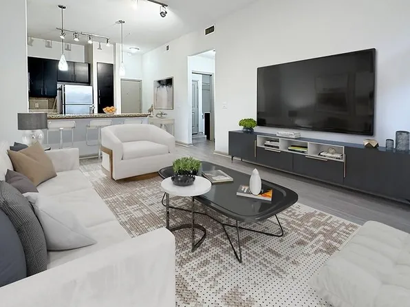2700 Brazos St, Houston, TX