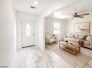 1010 NE 1st Ave, Cape Coral, FL 33909