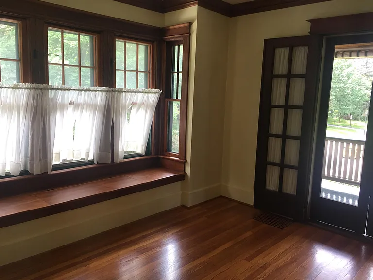 173 Shepard St #UPSTAIRS — Photo 42