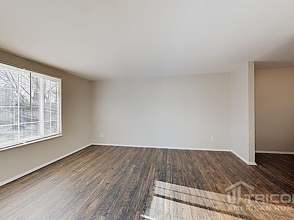 5th image of 7801 Cloughy Cres