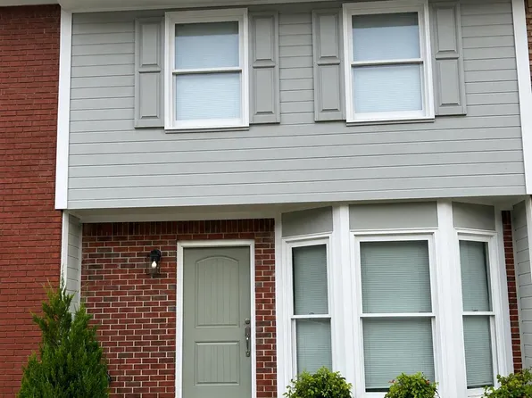 5073 Falling Creek Ln, Birmingham, AL 35235