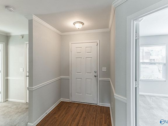5th image of 143 Bellevue Dr