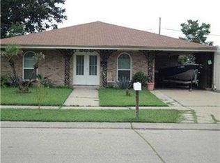2212 Creely Dr, Chalmette, LA 70043