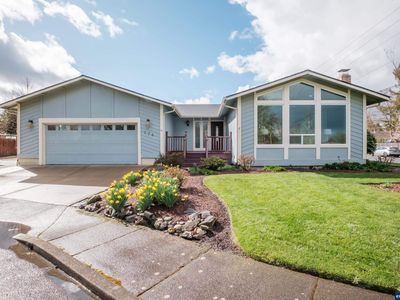 174 Cottonwood Ct, Monmouth, OR, 97361