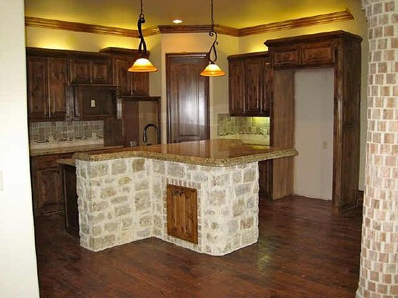 3rd image of 1108 Tealwood Ct