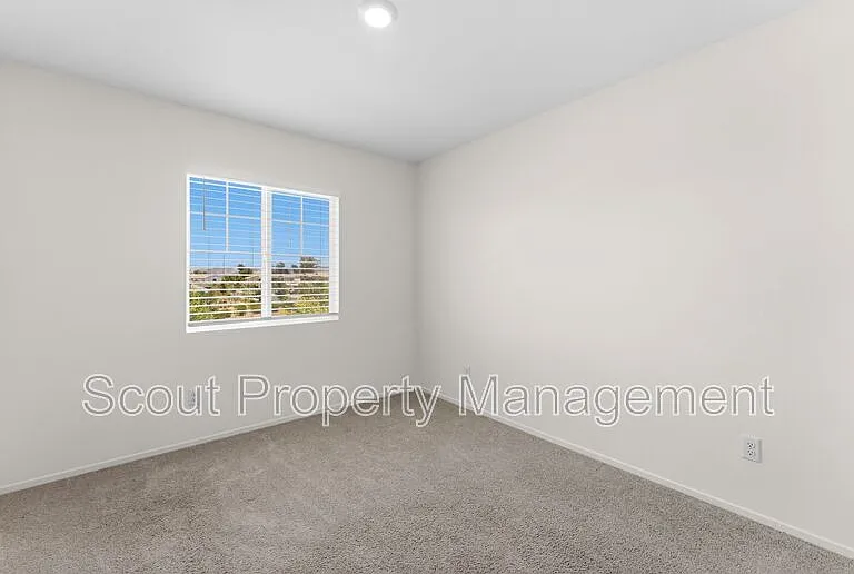 28841 Cutlass St — Photo 19