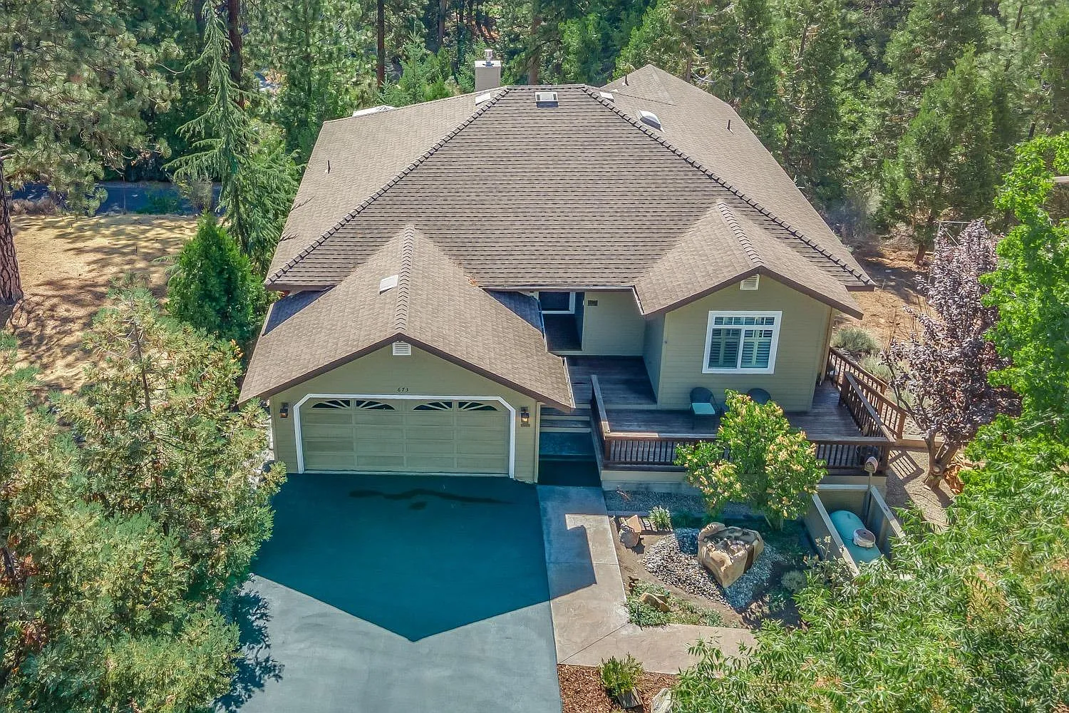 673 Forest Meadows Dr photo 1