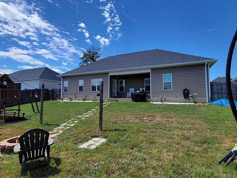 116 Cascades Ct — Photo 23