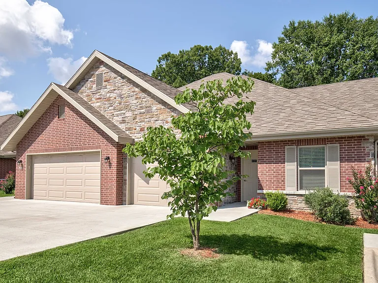 Ingram Mill Villas 55+ — Photo 20