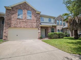 810 Forest Bark Ln, Houston, TX 77067
