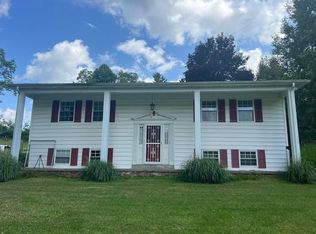 120 Keaton Cemetery Rd, Beaver, WV 25813