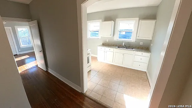 1 bed, 1.0 bath, 1463 sqft, $800 — Photo 4