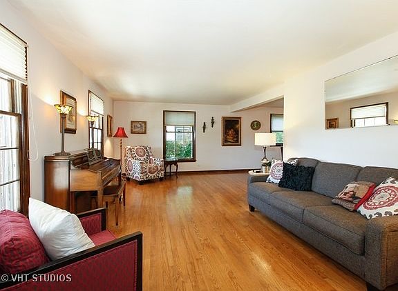 2nd image of 1026 Hinsbrook Ave