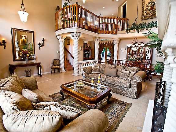 Living & Formal Dining Room