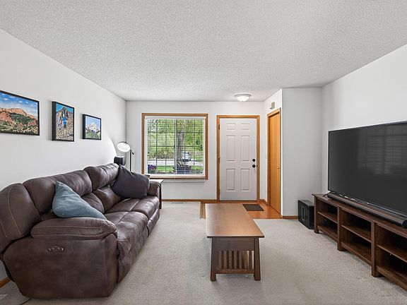5th image of 7886 Forest Blvd APT E