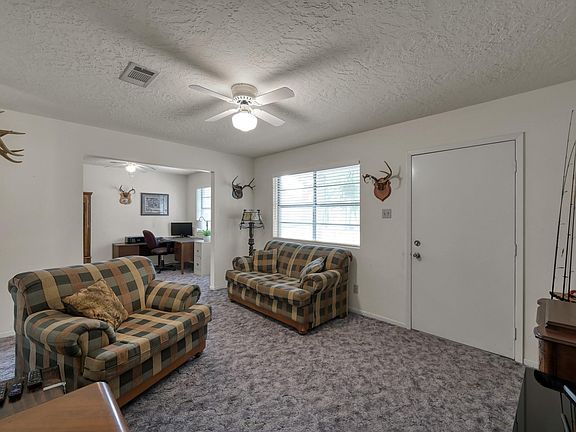 2nd image of 26399 Hill And Dale Ave