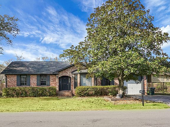 3rd image of 1142 Brookside Dr