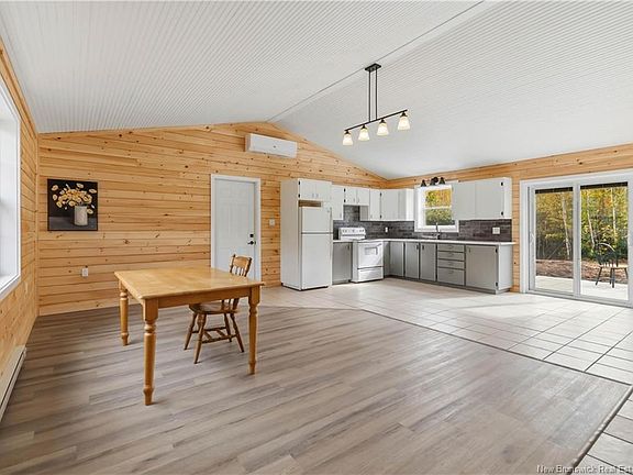 4th image of 257 Macdougall Rd