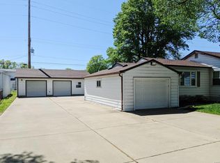 625 State St, Dupo, IL 62239