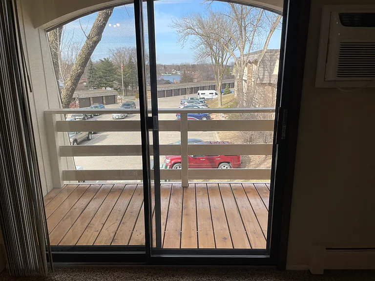 4407 Wilshire Blvd #304 — Photo 8