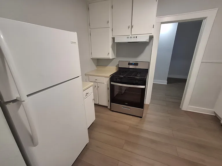 1504 NW Arlington Ave — Photo 6