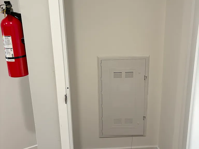 188 Lafayette St #216 — Photo 6