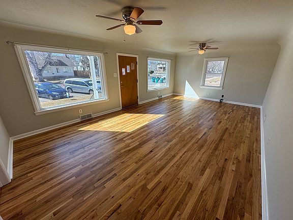 3rd image of 1017 18th St