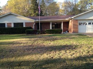 219 Ruthlynn Dr, Longview, TX 75605