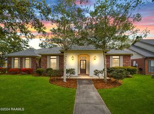 408 Tapestry Cir, Lafayette, LA 70508