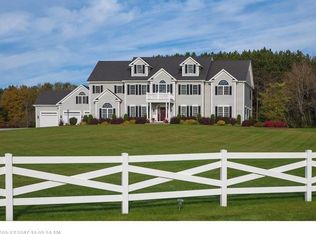 8 Foster Ave, Hampden, ME 04444