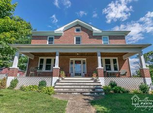 1395 Middle River Rd, Staunton, VA 24401