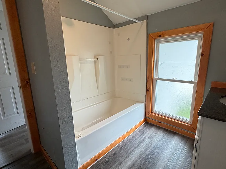 113 W Monroe St — Photo 9