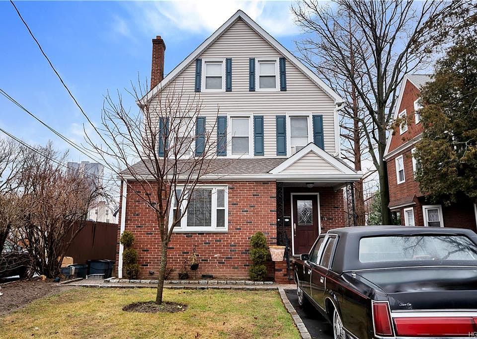 1st image of 18 Woodland Ave APT 1