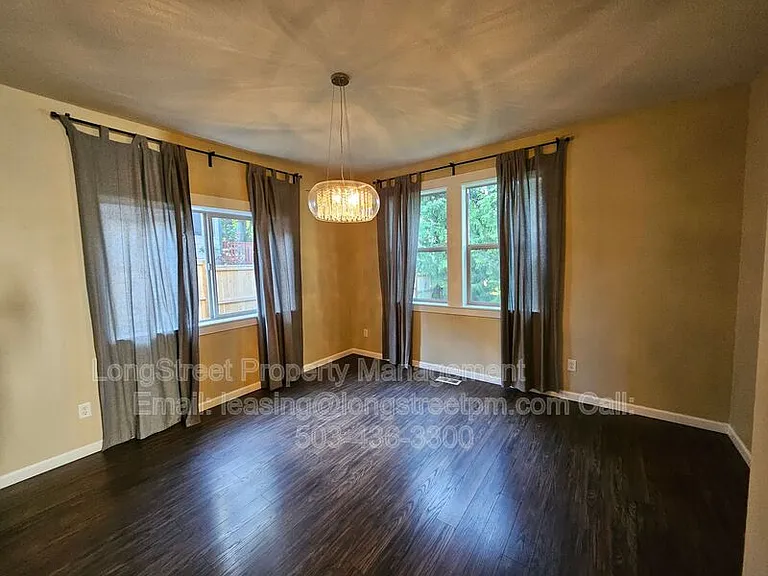 14607 SE Crystal St — Photo 29