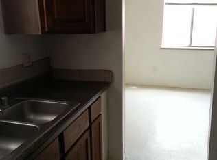 1035 McFie Ave APT B, Las Cruces, NM 88005