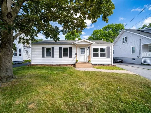 27 Columbia Avenue, Middletown, NY 10940