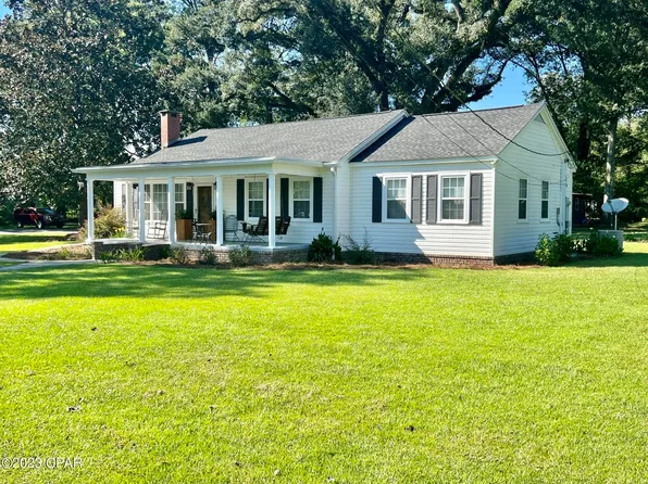 1064 12th Ave, Graceville, FL 32440