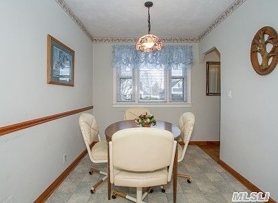 4th image of 297 Kensington Rd S