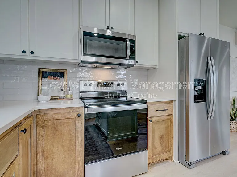 1614 NW 17th St #5 — Photo 17