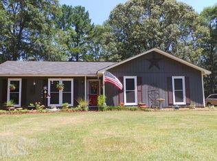 222 Hearthstone Dr, Lagrange, GA 30241