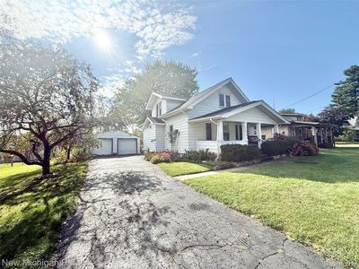 11026 Walker St, Grand Blanc, MI, 48439