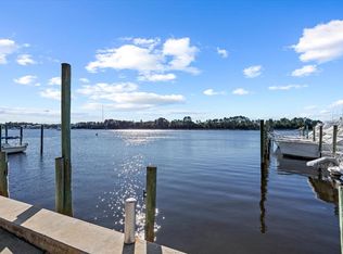 903 NW Avenue A #13, Carrabelle, FL 32322