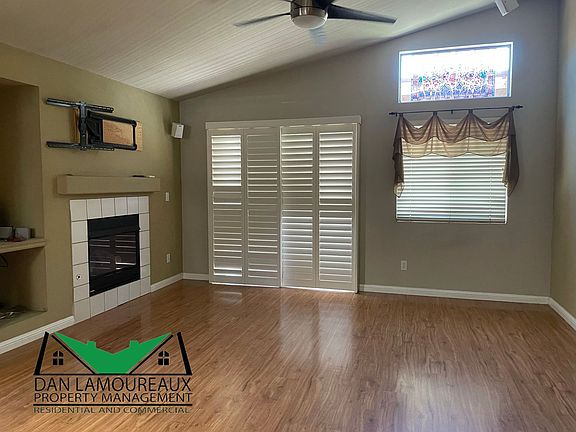 2nd image of 926 Anderson Cir