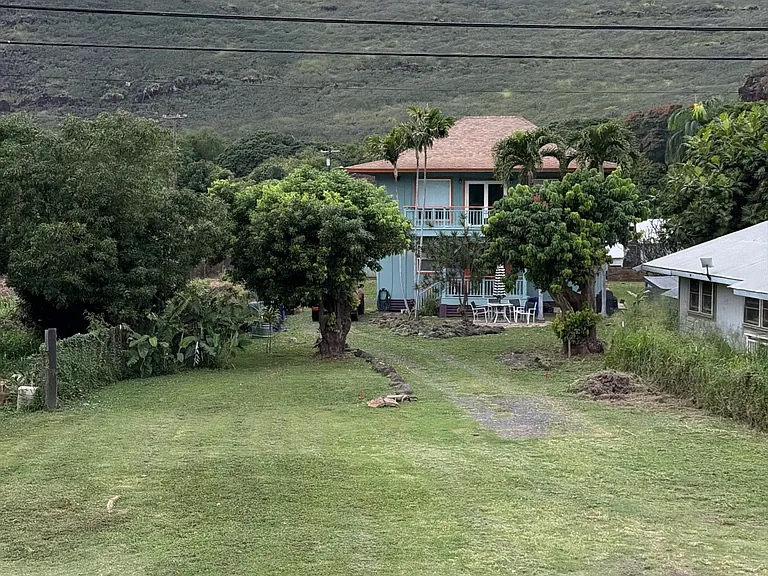 Menehune Rd — Photo 2