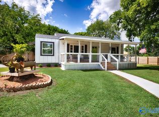 200 Delaware Cir NW, Huntsville, AL 35811