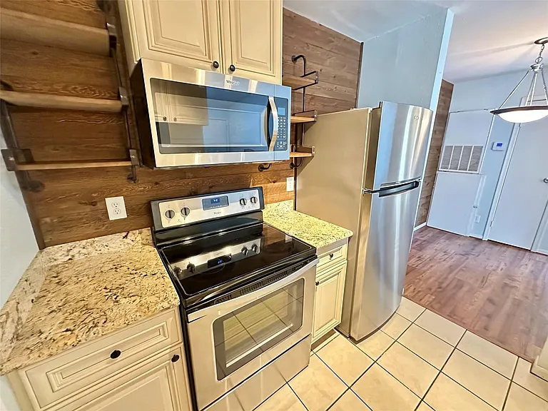 3506 Cove View Blvd #1608 — Photo 3