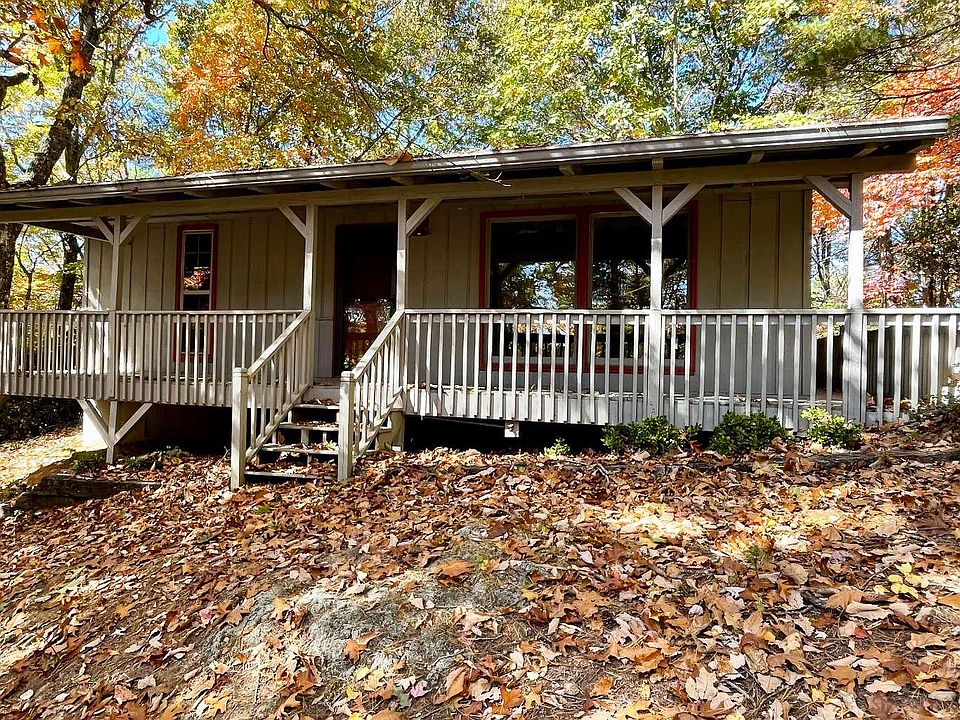 1st image of 79 Scenic Dr