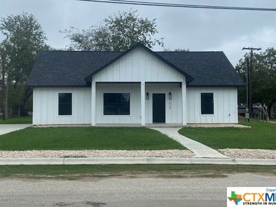 1029 E Fannin St, Luling, TX, 78648