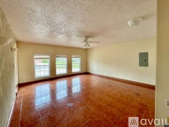 2701 Willow Springs Rd